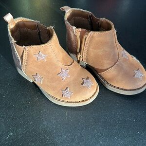 Toddler Osh Kosh boots size 5